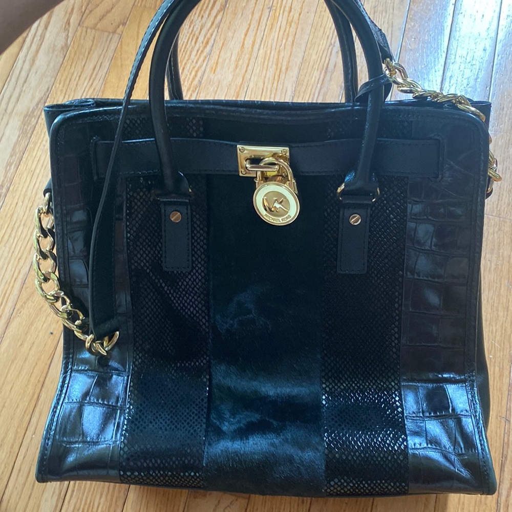 Micheal Kors bag